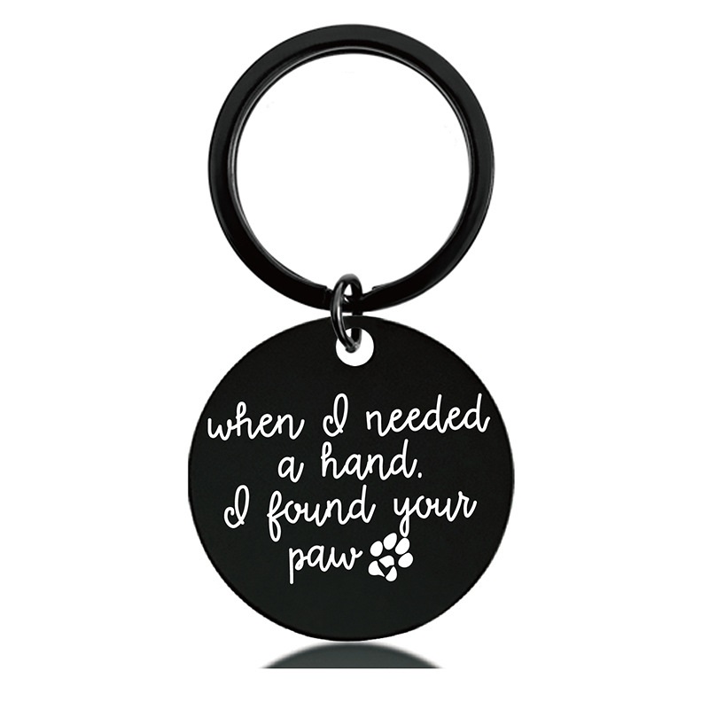 Black Round Engraved Metal Key Chains for Parents to Thank for Their Christmas Gifts