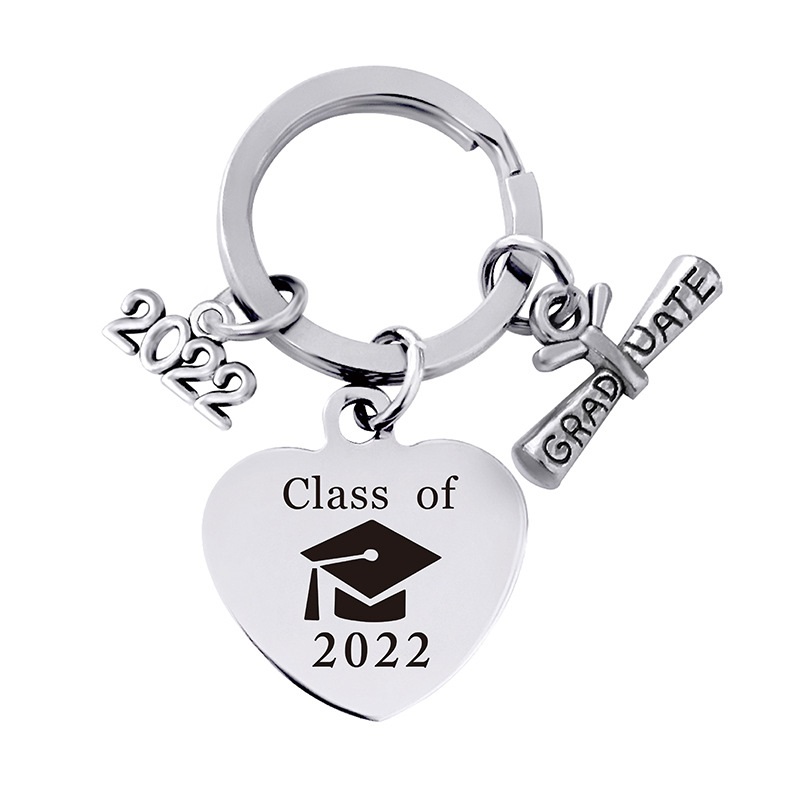 European and American cross-border stainless steel heart 2022 graduation season gift engraved metal key chain