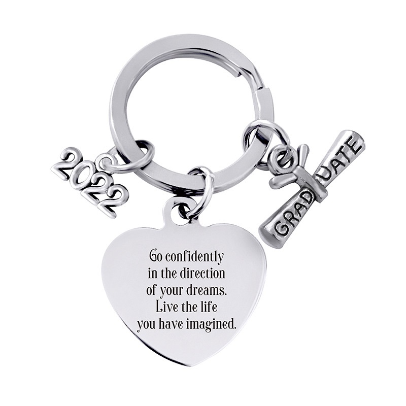 European and American cross-border stainless steel heart 2022 graduation season gift engraved metal key chain