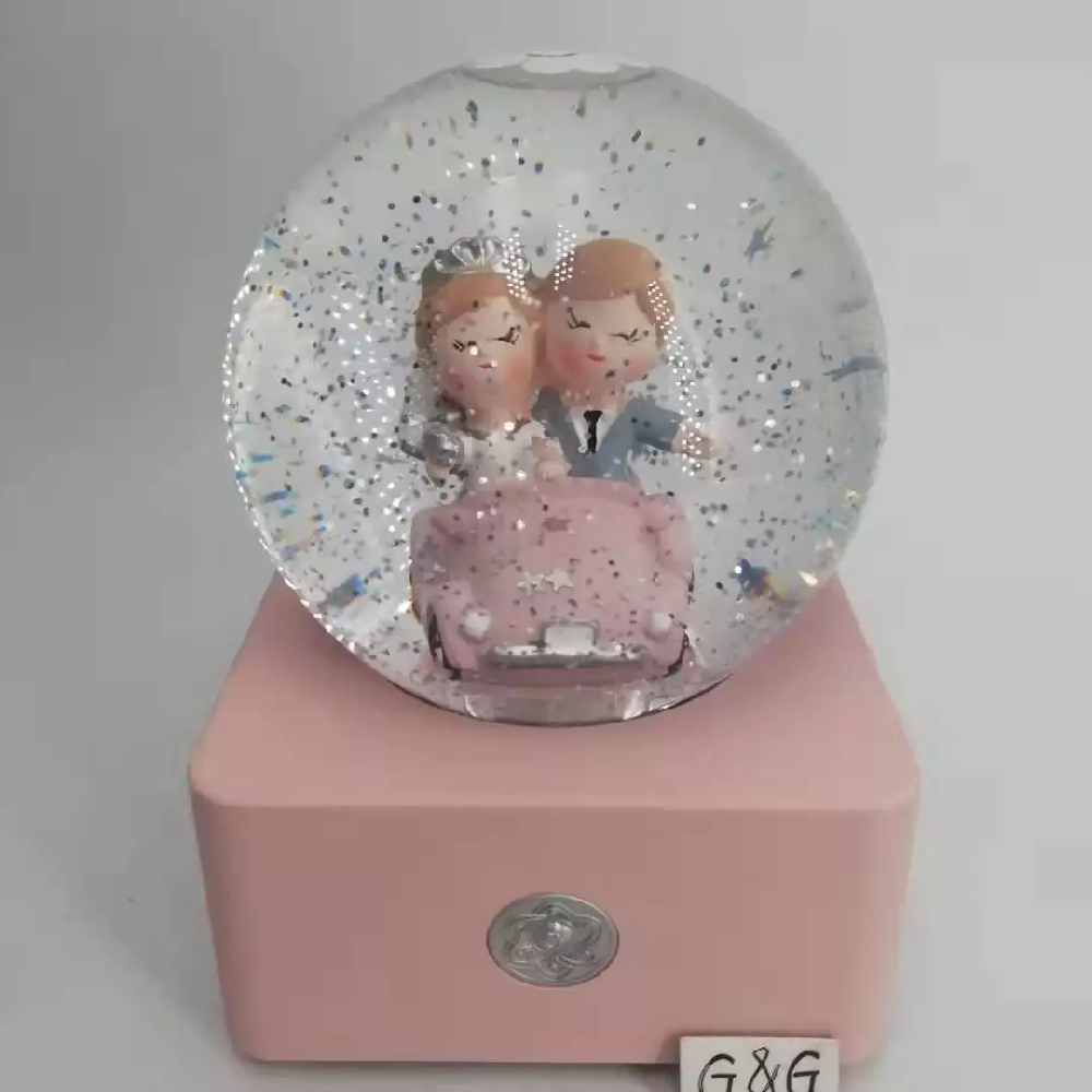 Resin 27 $9.25