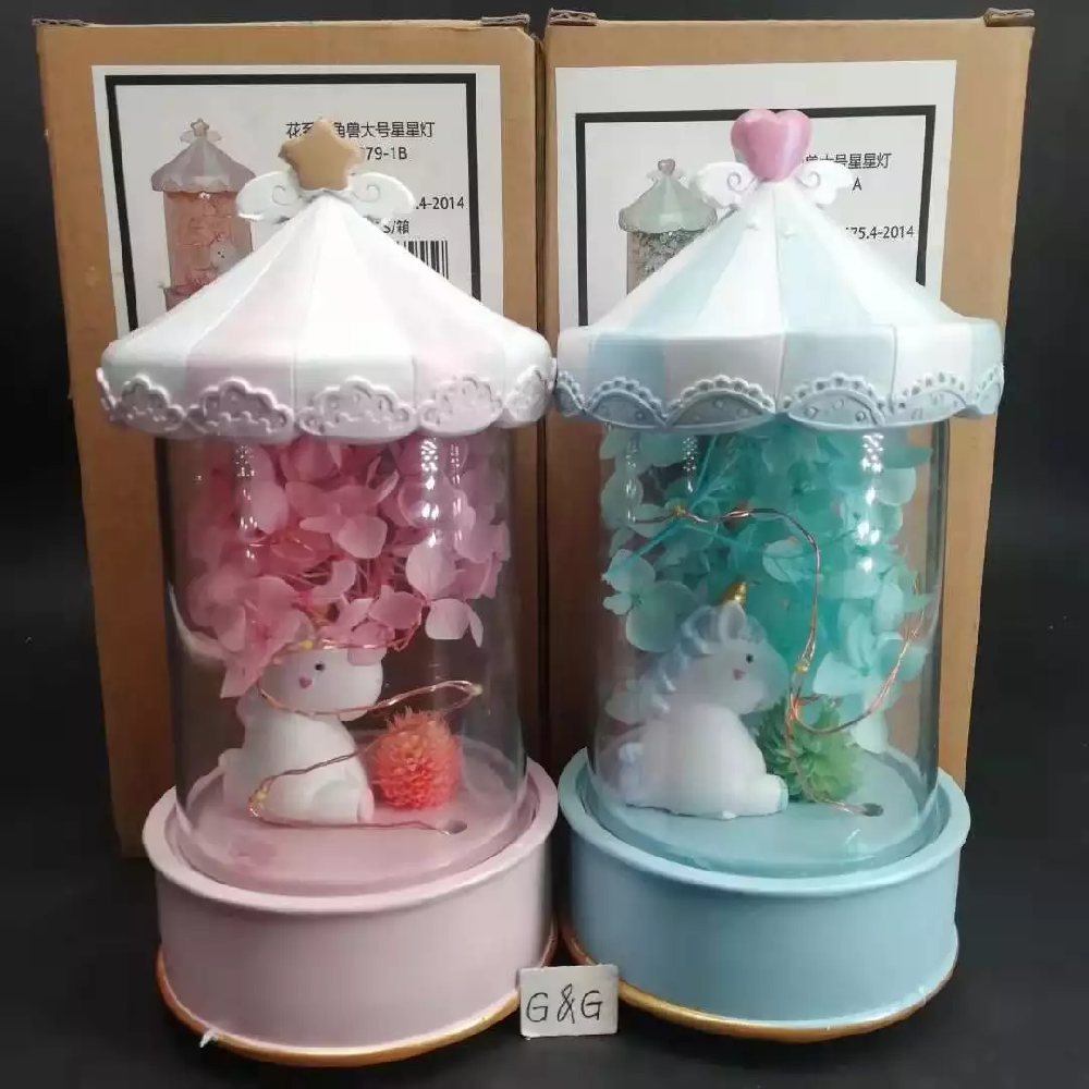 Plastic 8 $3.92