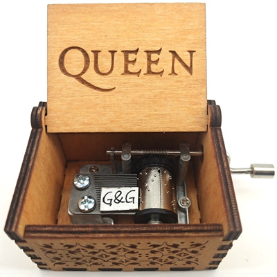 Queen 07